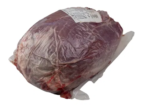 Veal leg/haunche, boneless (knuckle) 2 kg/cs