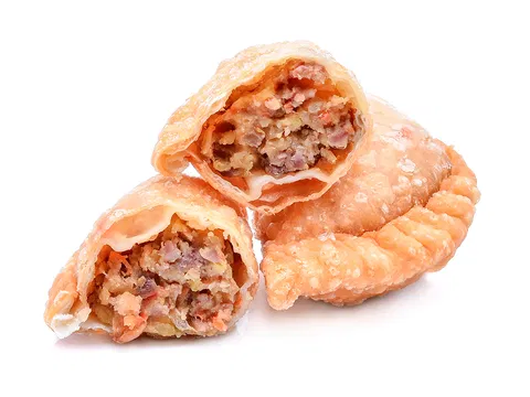 Empanada mit Hühnerfleisch gefüllt 45-55 g/db