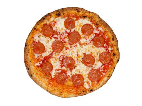 Pizza pikáns szalámis